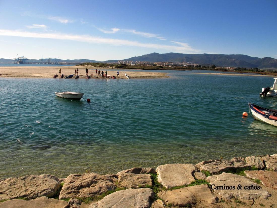 Estudio A Pie De Playa Con Bano Y Cocina Privados Algeciras Exterior photo