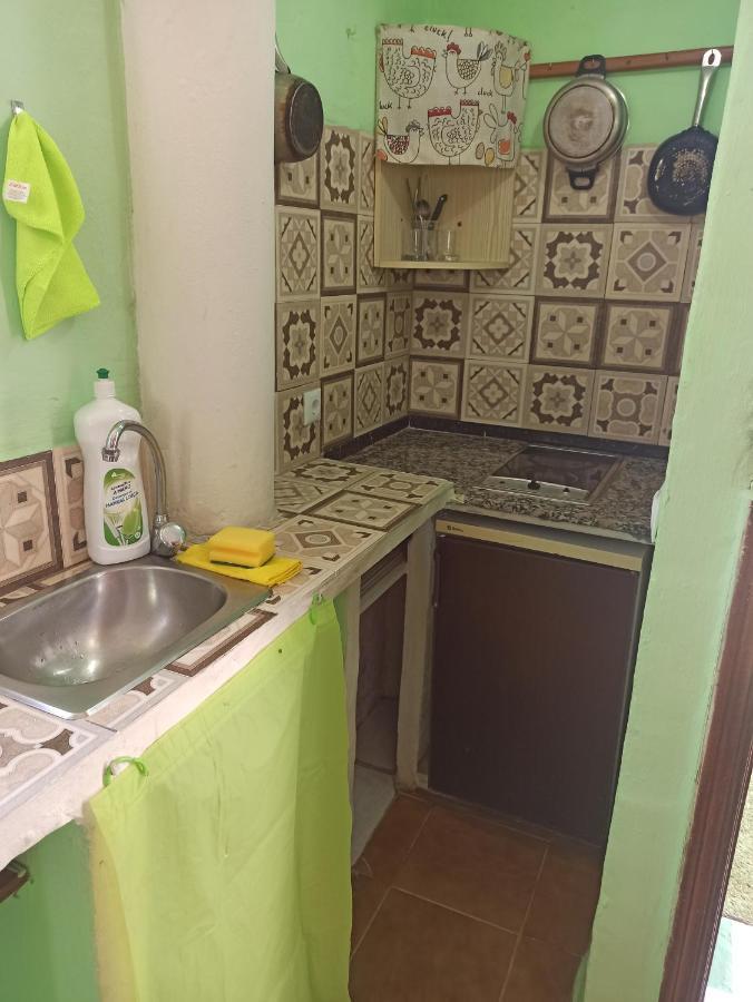 Estudio A Pie De Playa Con Bano Y Cocina Privados Algeciras Exterior photo